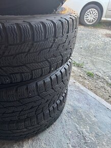 Zimné pneumatik NOKIAN 205/65 R16C - 2