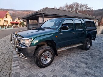 Toyota Hilux 2.4 TD Double Cab 4x4 - 2