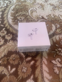 Apple AirPods Pro - 2