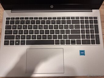 Notebook HP 250 G10 - 2