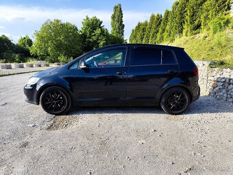 Volkswagen Golf V Plus 1.9 TDI 77 kW - 2