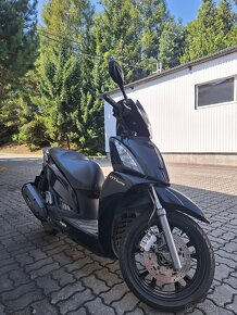 Kymco People 125 GTi r.v. 2012 - 2