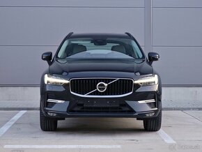 Volvo XC60 B5 AWD Benzín 2022 - 2