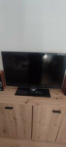 Samsung Uhlopriečka (cm): 80 (32"palcov) USB,HDMI ... - 2