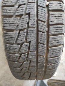 Plechove disky a zimné pneumatiky 5x114,3 205/55 R16 - 2