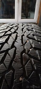 215/60 R17 96H - 2