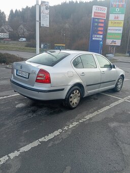 Predám škoda Octavia 2 sedan - 2