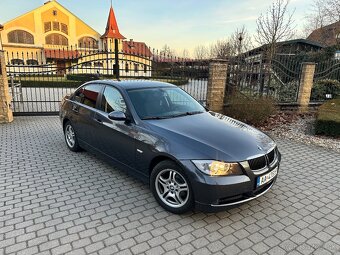 BMW e90 320 benzín , 95kw ,118000km - 2