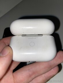 Airpods pro na diely - 2