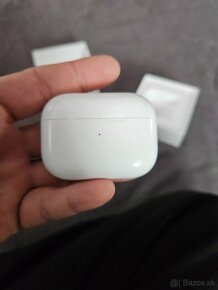 Airpods Pro na diely ( baterky su K.O. ) 60e - 2