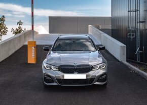 BMW rad 3 Touring 330d mHEV Touring xDrive A/T Max. výbava - 2