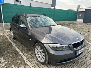 BMW E91 320d 110kw manuál 6st - 2