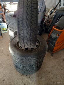 Komplet zimné obutie 195/65 R15 - 2