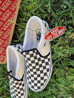 Boty Vans Classic Slip-On - nepoužité - velikost EUR 40 - 2