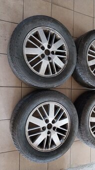 5x108r16 ford 215/60r16 - 2