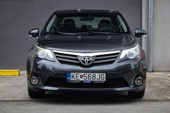 Toyota Avensis 2.2l D-4D Sol - 2