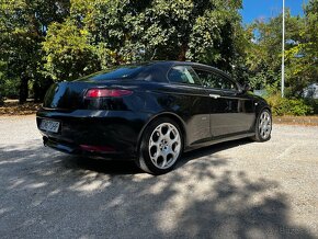 Alfa Romeo GT 1,9 JTD 110kw - 2