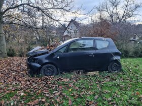 Rozpredám Mitsubishi Colt - 2