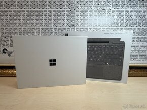 Microsoft Surface Pro 10, 13" + Klávesnica s perom - 2