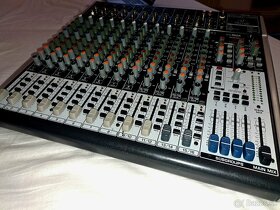 Behringer Xenyx X2442USB - 2