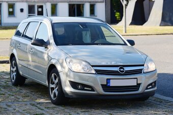 Opel Astra H combi - 6st. AUTOMAT - 1,9 CDTI - ťažné zar. - 2