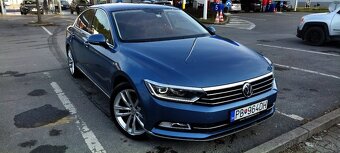 Volkswagen Passat 2.0 140kw Highline DSG - 2