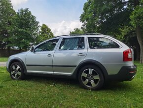 Škoda Octavia 2 FL TDI CR Scout - 2