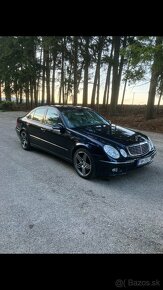 Predám Mercedes w 211 320 benzín. - 2