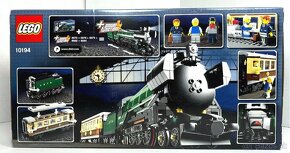 LEGO Advanced Models: Emerald Night TRAIN (10194) - 2