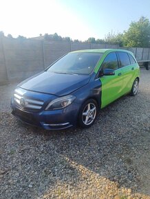 Rozpredam Mercedes B180 CDI 80kw W246 2012 - 2