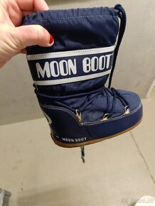 Moon Boot - 2