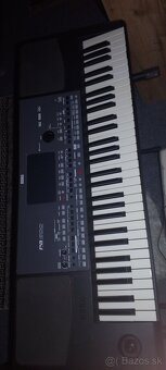 Korg pa 600 - 2