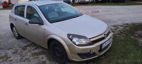 Opel Astra H - 2