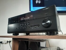 Predám 7.2 AV čierny receiver Yamaha RX-V 677 - 2