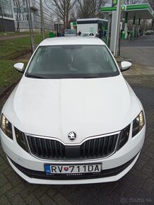 Škoda Octávia - 2