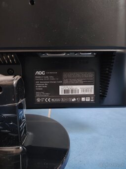 Predám LCD monitor Aoc 719VA - 2