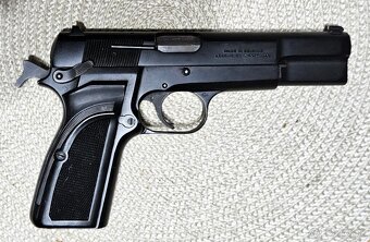 Pištoľ BROWNING 9mm - 2