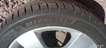 Predám Michelin pneumatiky - 2