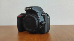 Nikon D5600, možnosť kúpiť s objektívom, 7664 uzávierok - 2