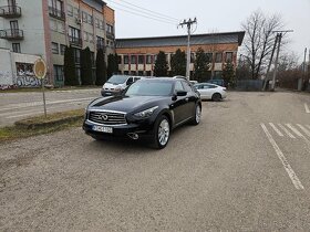 Infiniti FX30 dS - 2