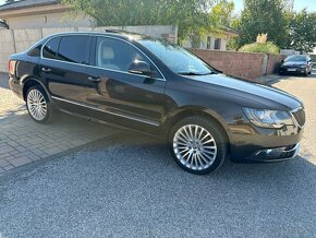 Škoda Superb Sedan 2.0Tdi 103kw M6 Elegance - 2