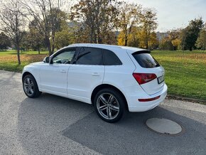 Audi Q5 Quattro model 2011 - 2