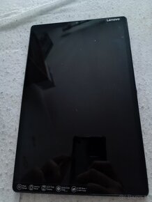 Lenovo M10 Plus - 2