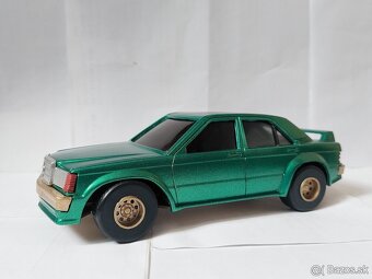 1:18 W201 Mercedes-Benz 190e - 2