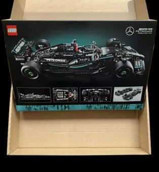 LEGO Technic: Mercedes-AMG F1 W14 E Performance (42171) - 2