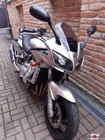 Motocykel Yamaha FZS 1000 Fazer - 2