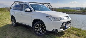 Mitsubishi outlander - 2