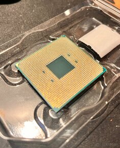 AMD RYZEN 3 1200 - 2