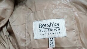 Paperova bunda Bershka M (skor S) - 2