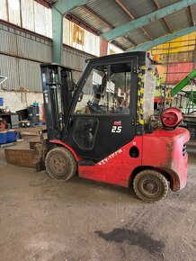 Vysokozdvižný vozík VZV - HC forklift 25 XF - 2